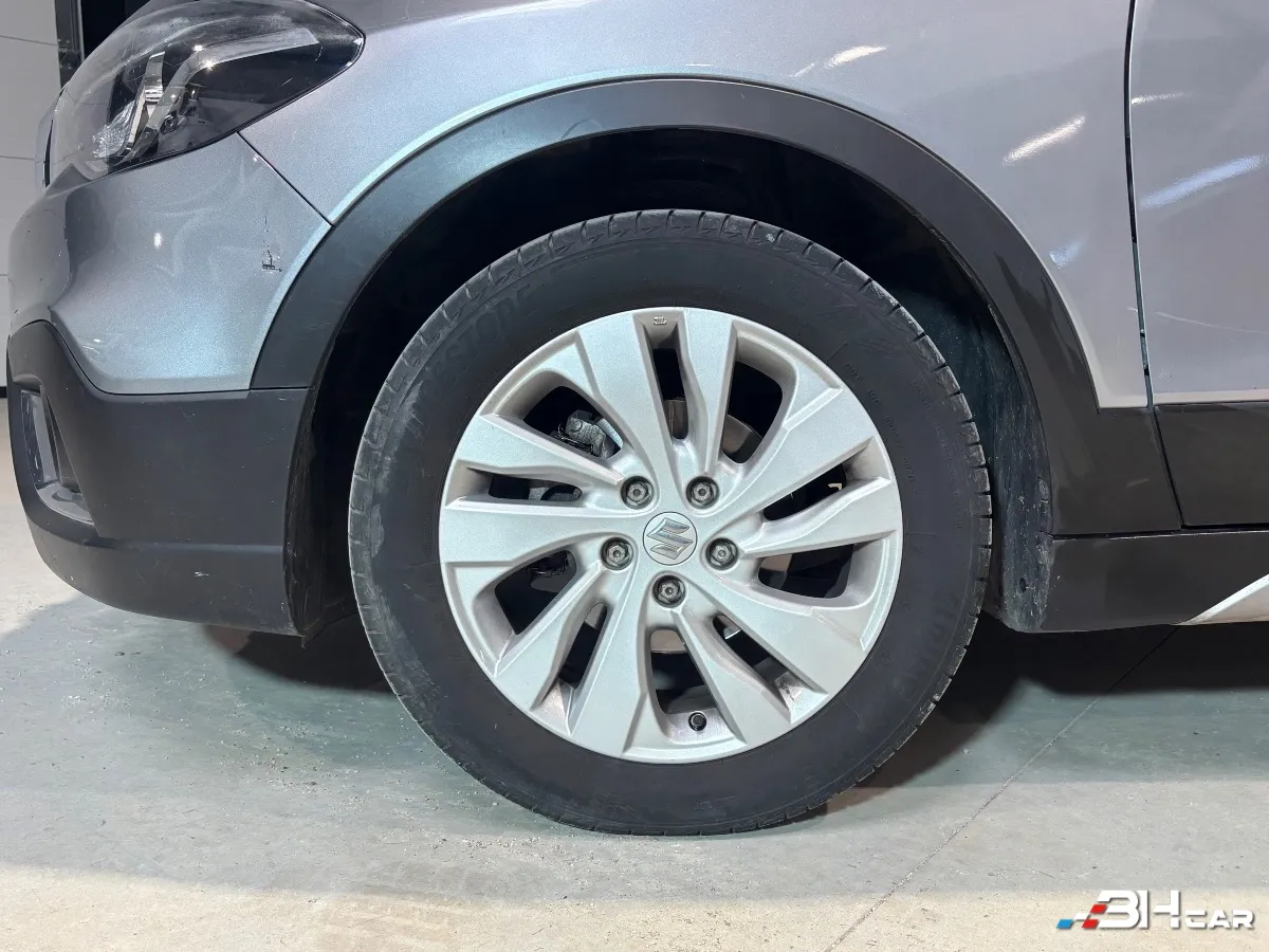 Suzuki Sx-4 S-cross - photo 24