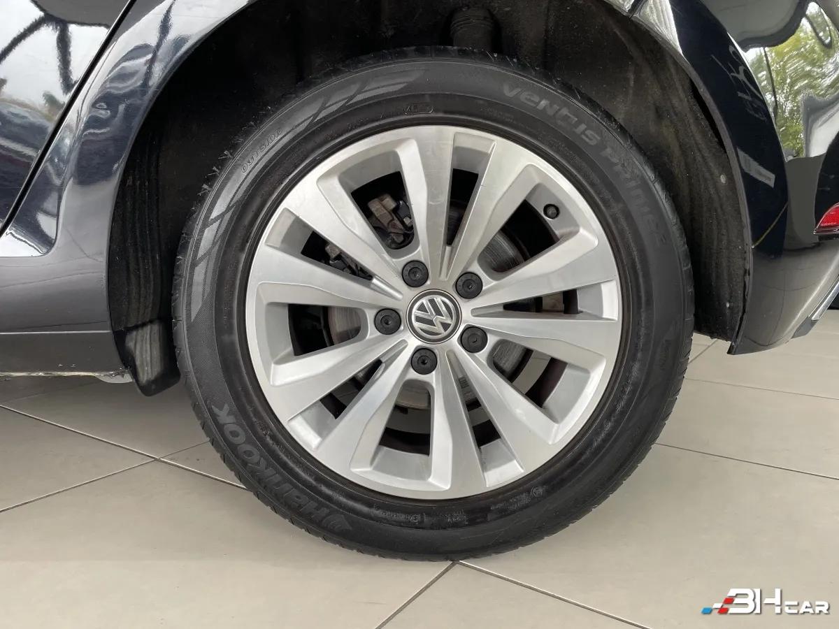 Aperçu indisponible de Volkswagen Golf