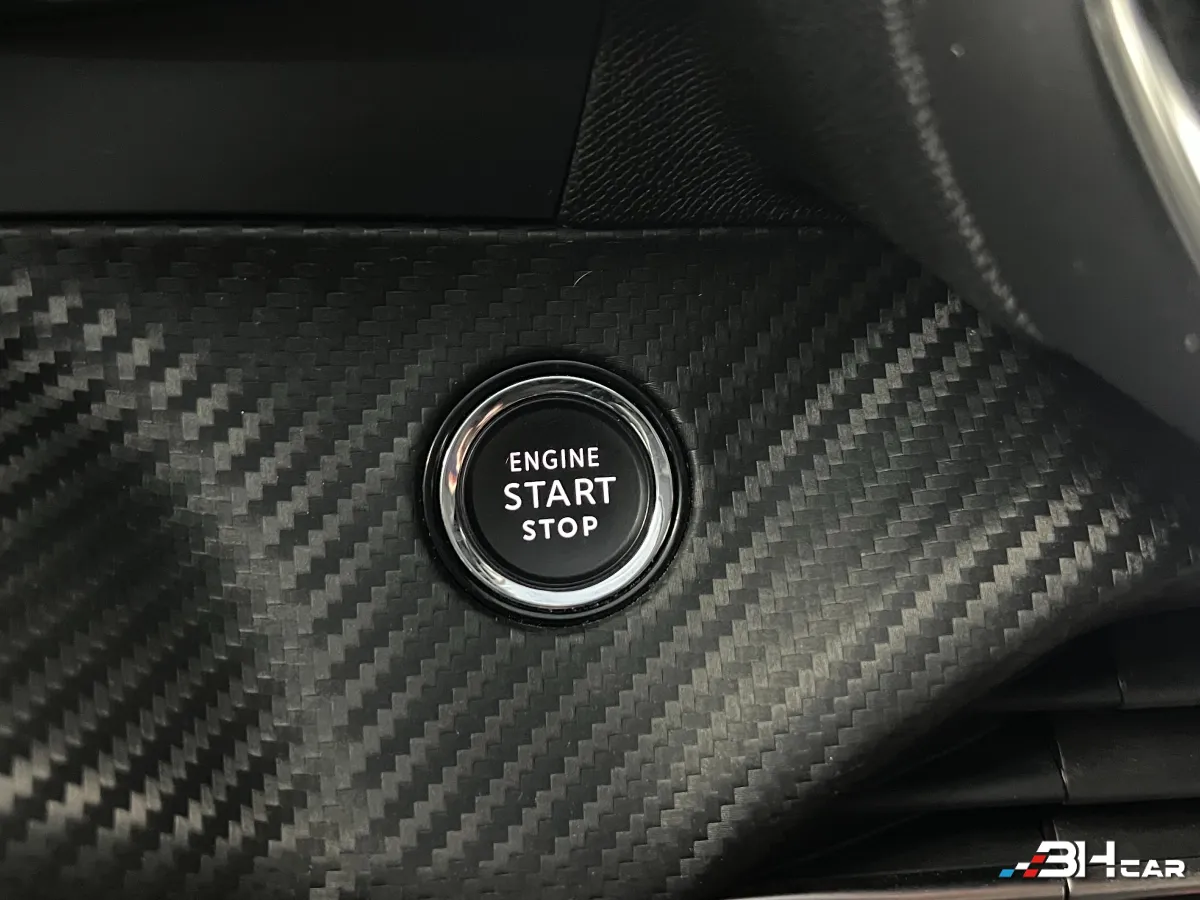 Peugeot 208 - photo 27