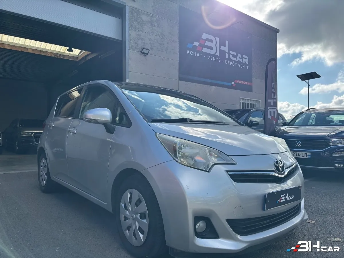 Toyota Verso-s