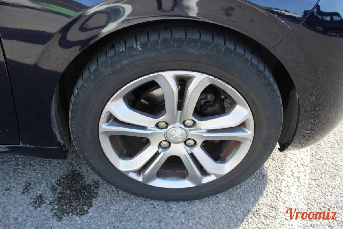 PEUGEOT 208 Allure 1.6L VTI 120cv