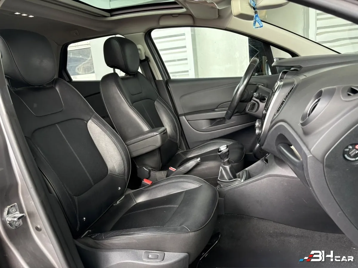 Renault Captur - photo 9