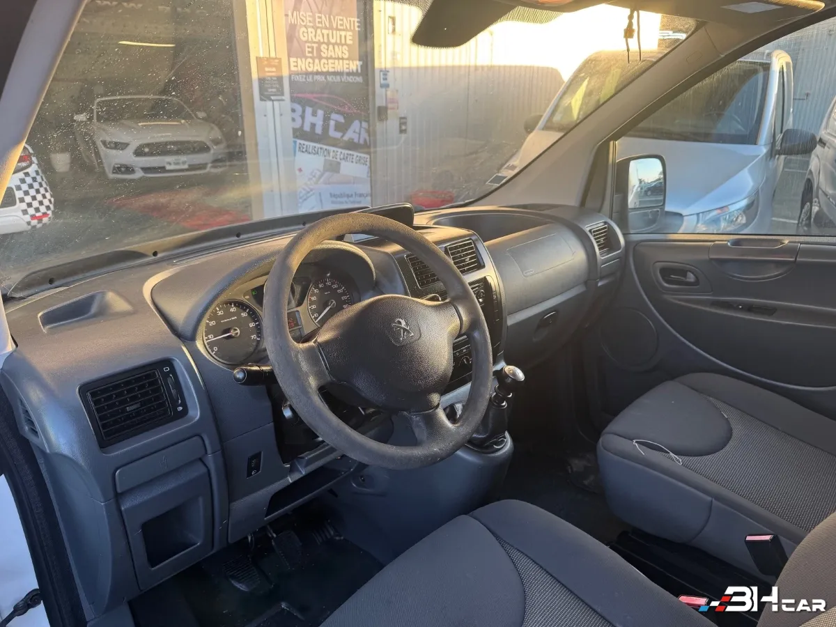 Peugeot Expert Vu - photo 5