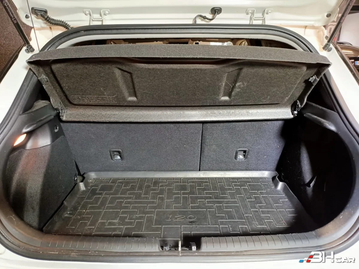 Hyundai I20 - photo 21