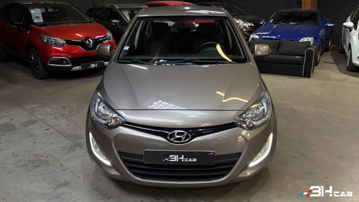 Hyundai I20 - photo 4