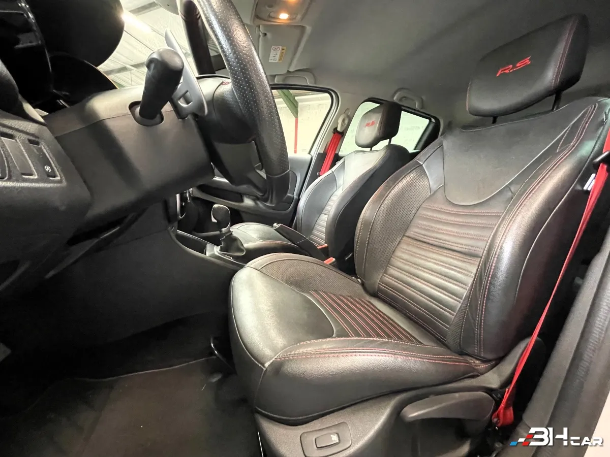 Renault Clio - photo 9