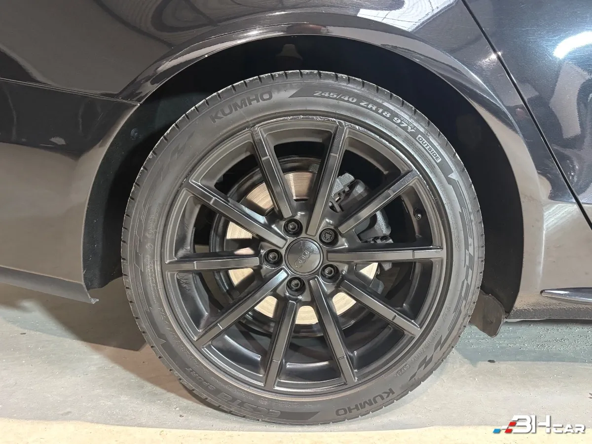 Audi A4 - photo 26