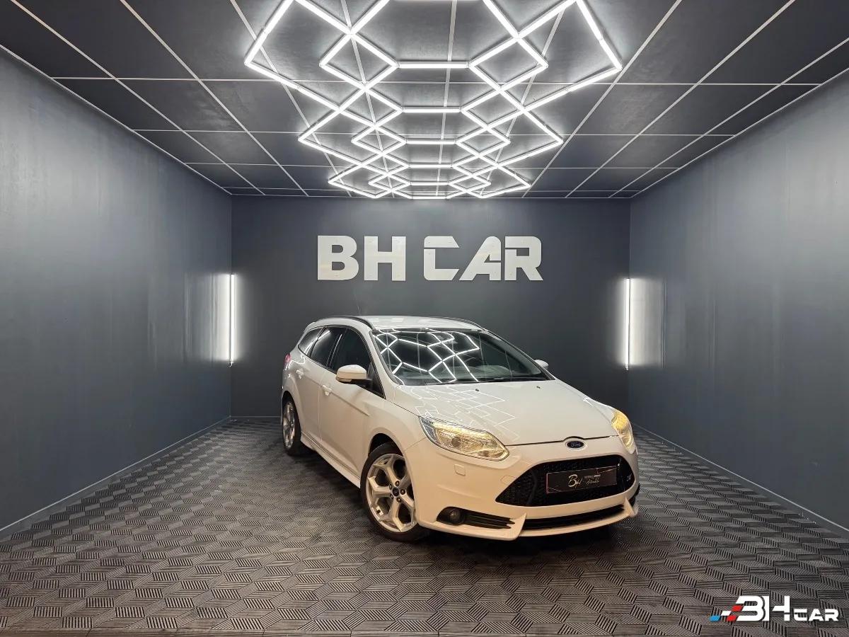 Image: Ford Focus ST 2.0 250CV