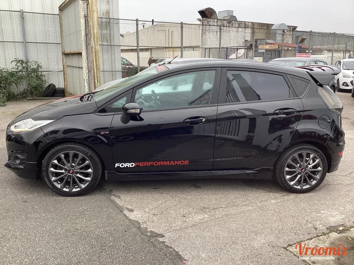 Ford Fiesta 1.0 SCTI 100 VIGNALE BLACK