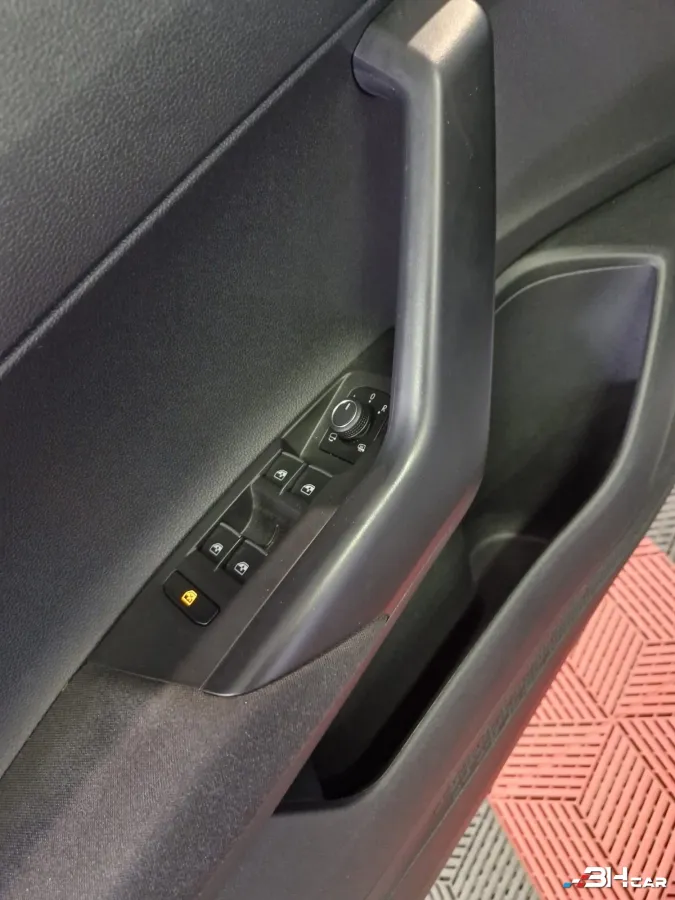 Volkswagen Taigo - photo 29