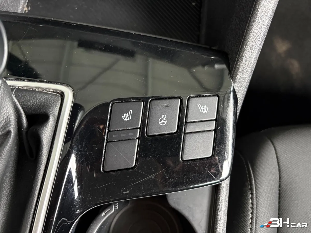 Kia Sportage - photo 18