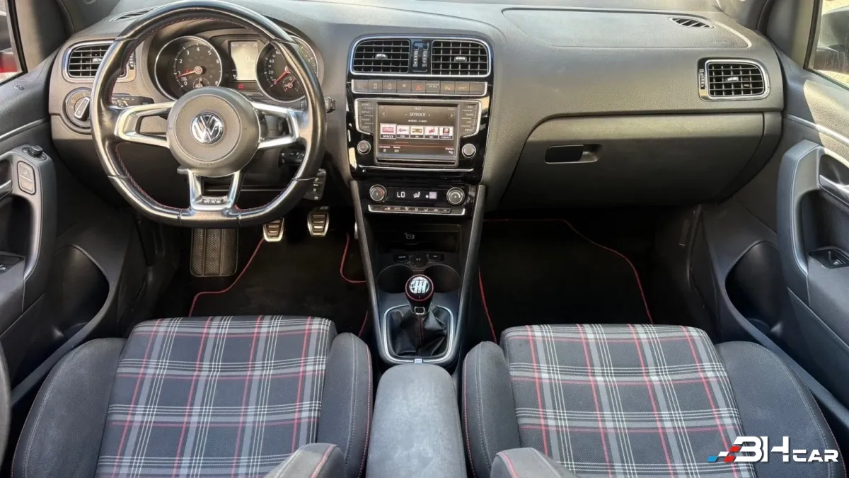 Volkswagen Polo - photo 8