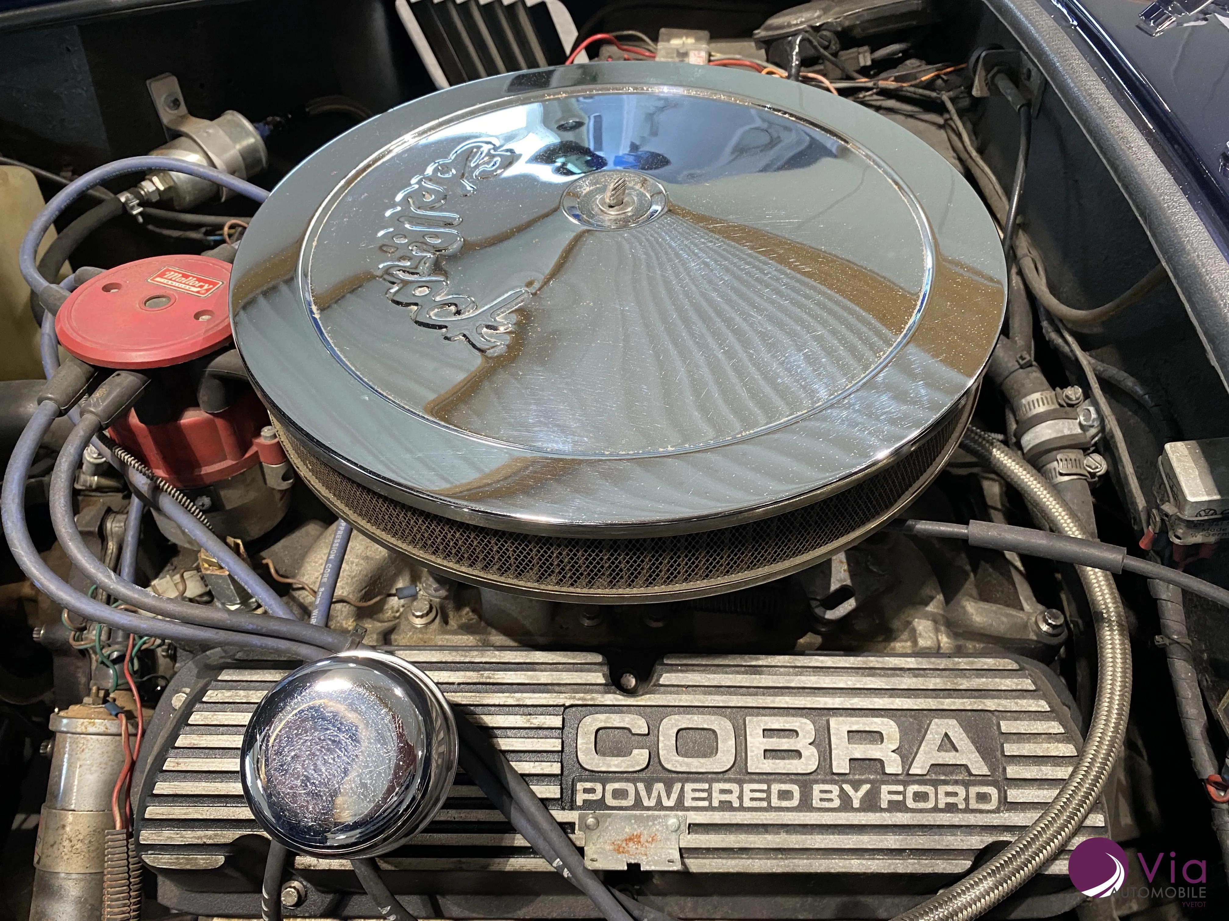 AC Cobra 427