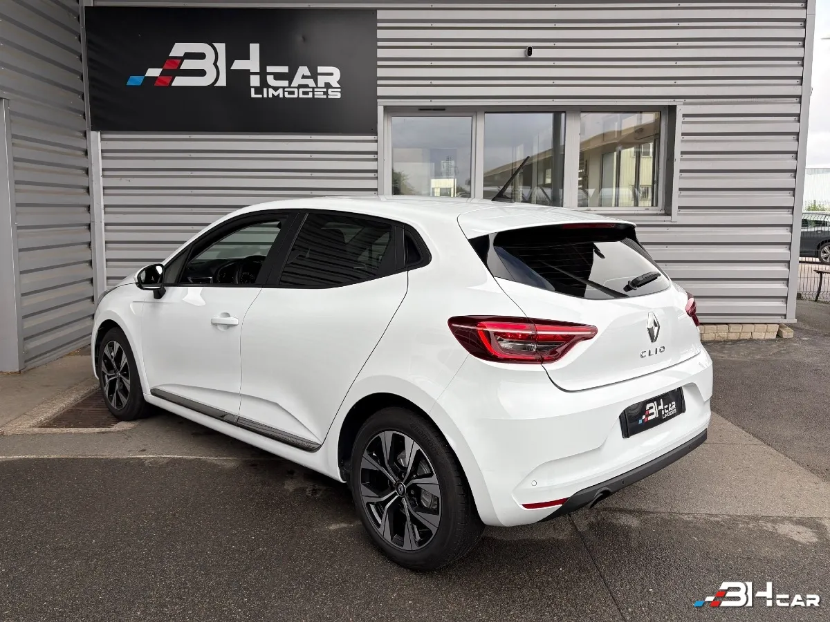 Renault Clio - photo 5