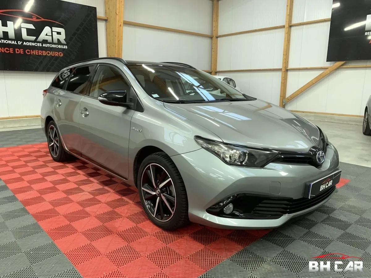 Image: Toyota Auris Touring Sports 1.8 HSD 136h Collection