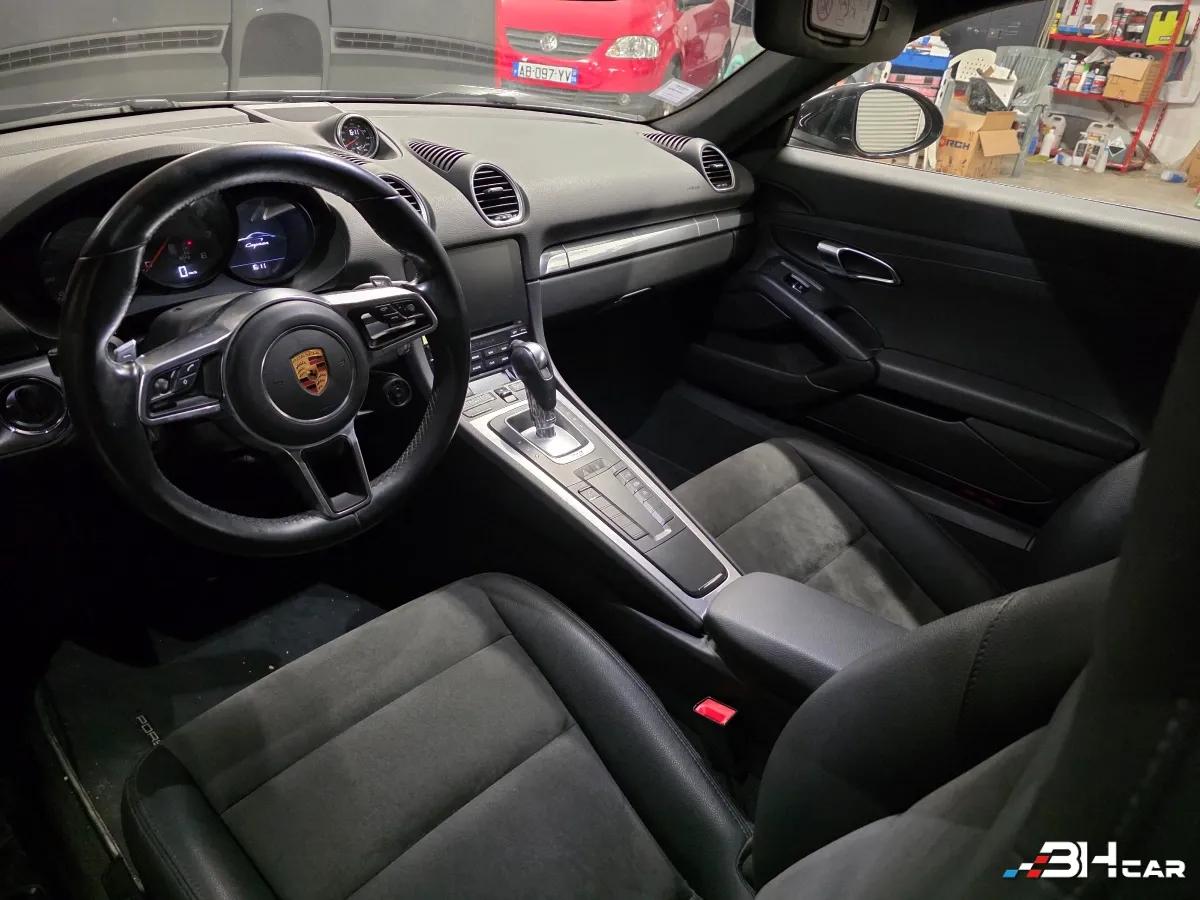 Porsche 718 Cayman - photo 8