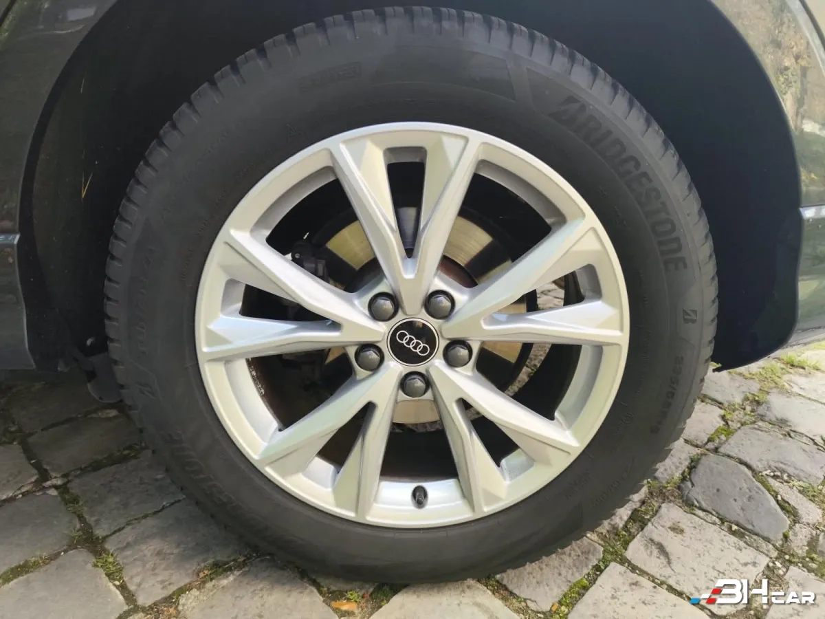 Audi Q3 - photo 27