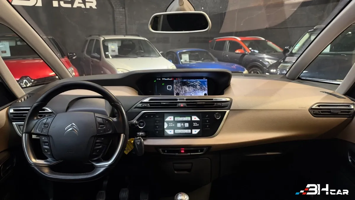 Citroen C4 Picasso - photo 17