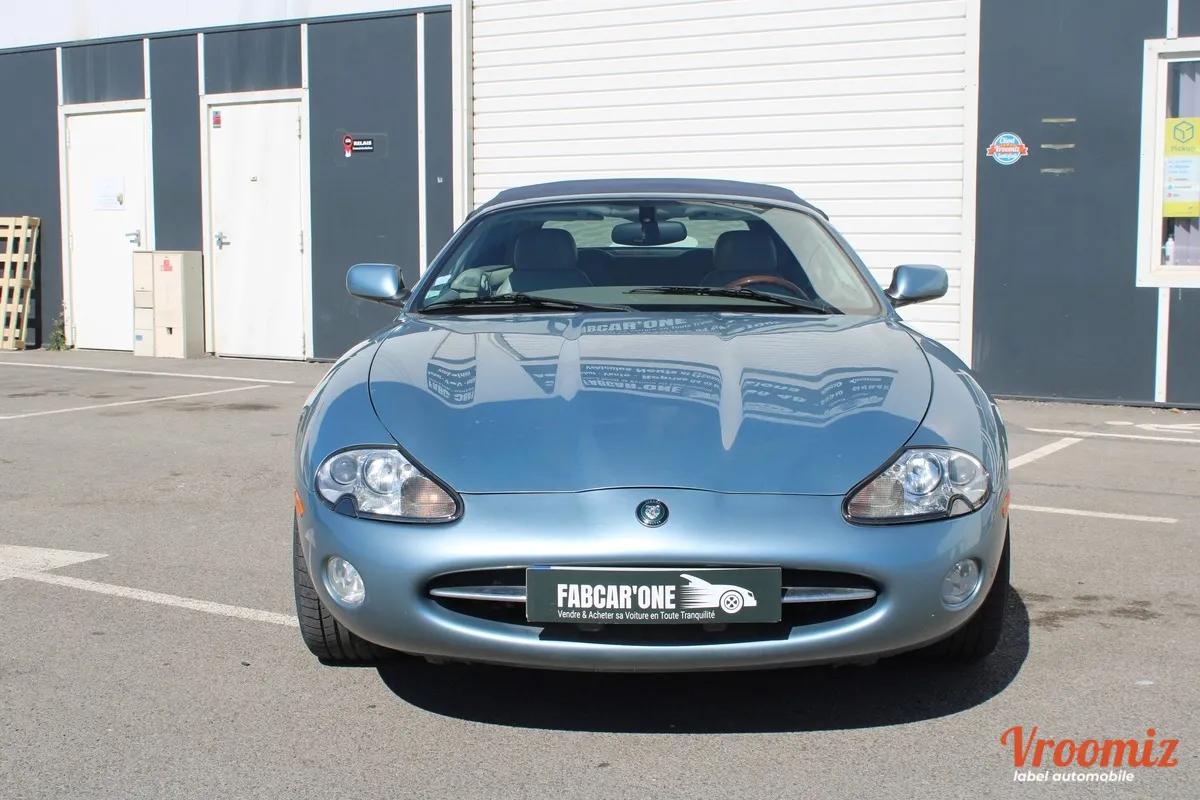 Jaguar Xk8 