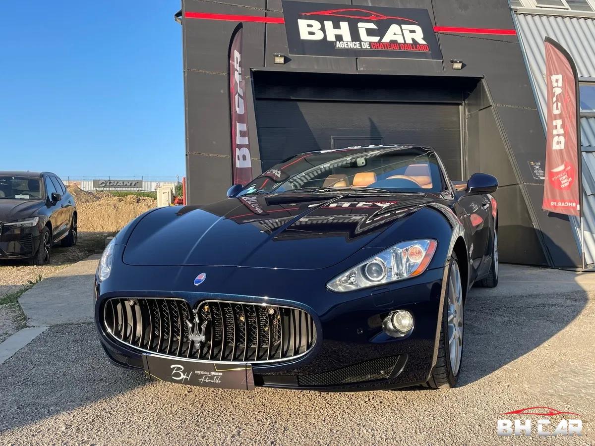 Image: Maserati GranCabrio 4.7 v8 440 - Entretien suivi Maserati