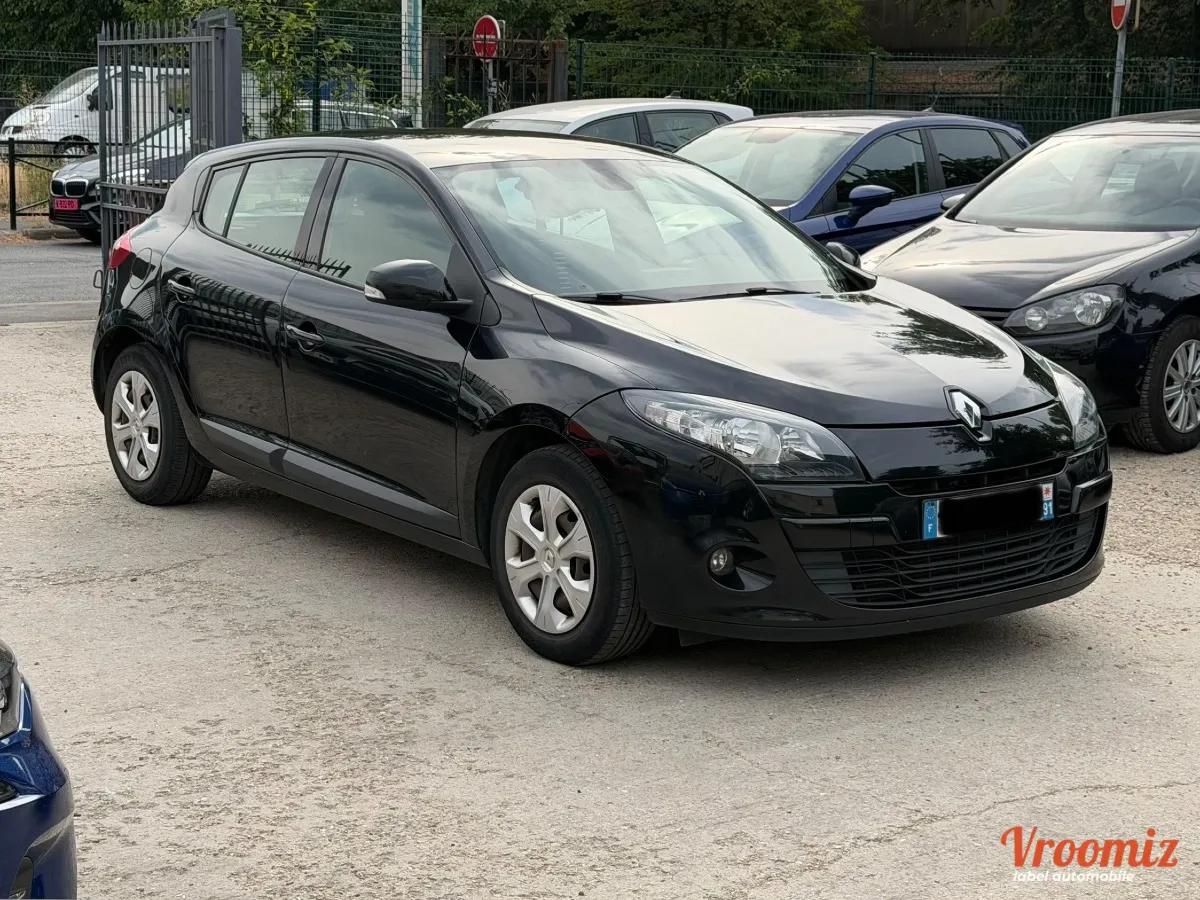 RENAULT Megane