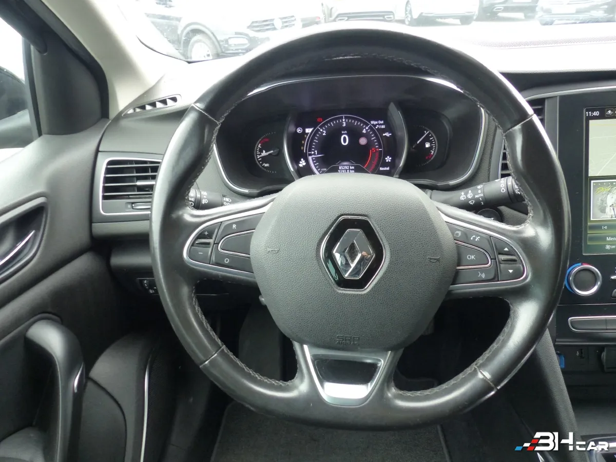 Renault Megane - photo 12