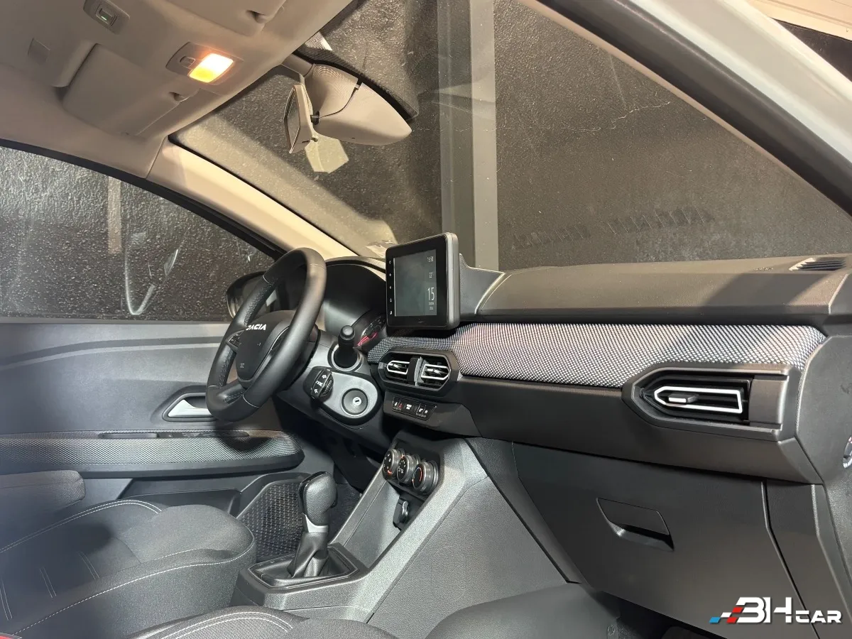 Dacia Sandero - photo 3