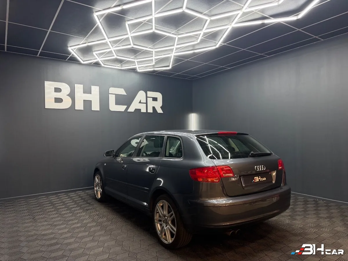 Audi A3 - photo 6