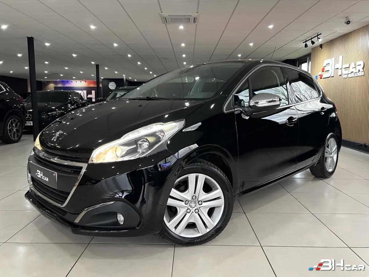 Image: Peugeot 208 GENERATION-I 1.2 PURETECH 110 ALLURE BUSINESS START-STOP
