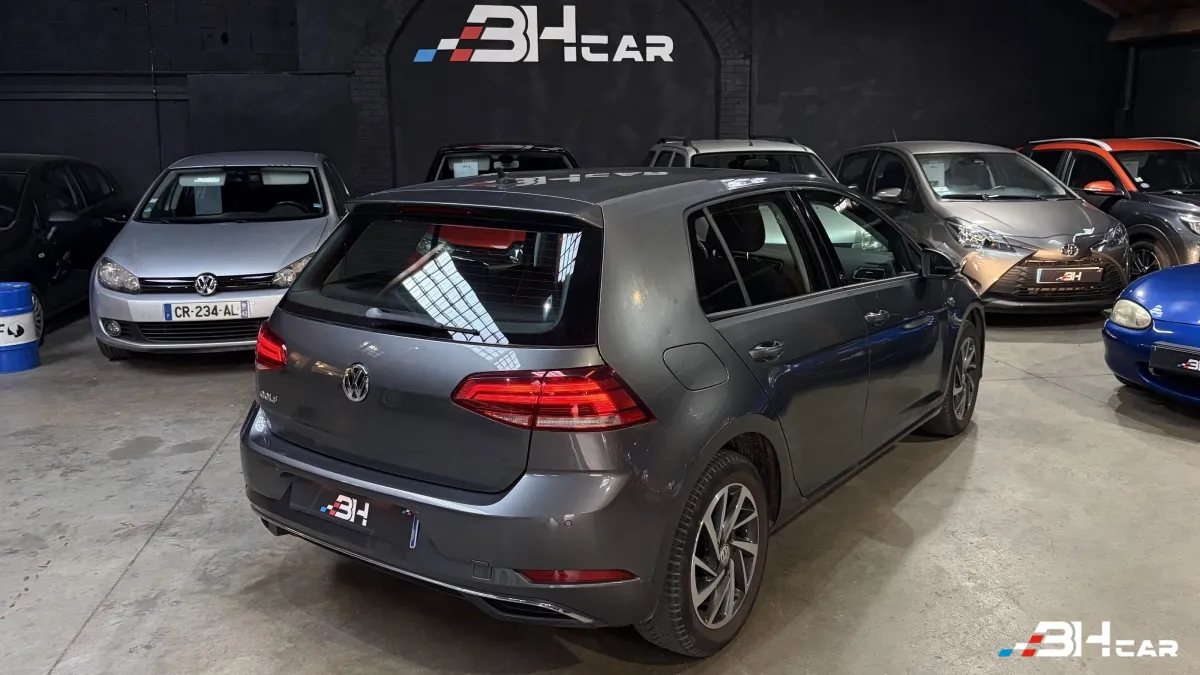 Volkswagen Golf - photo 4