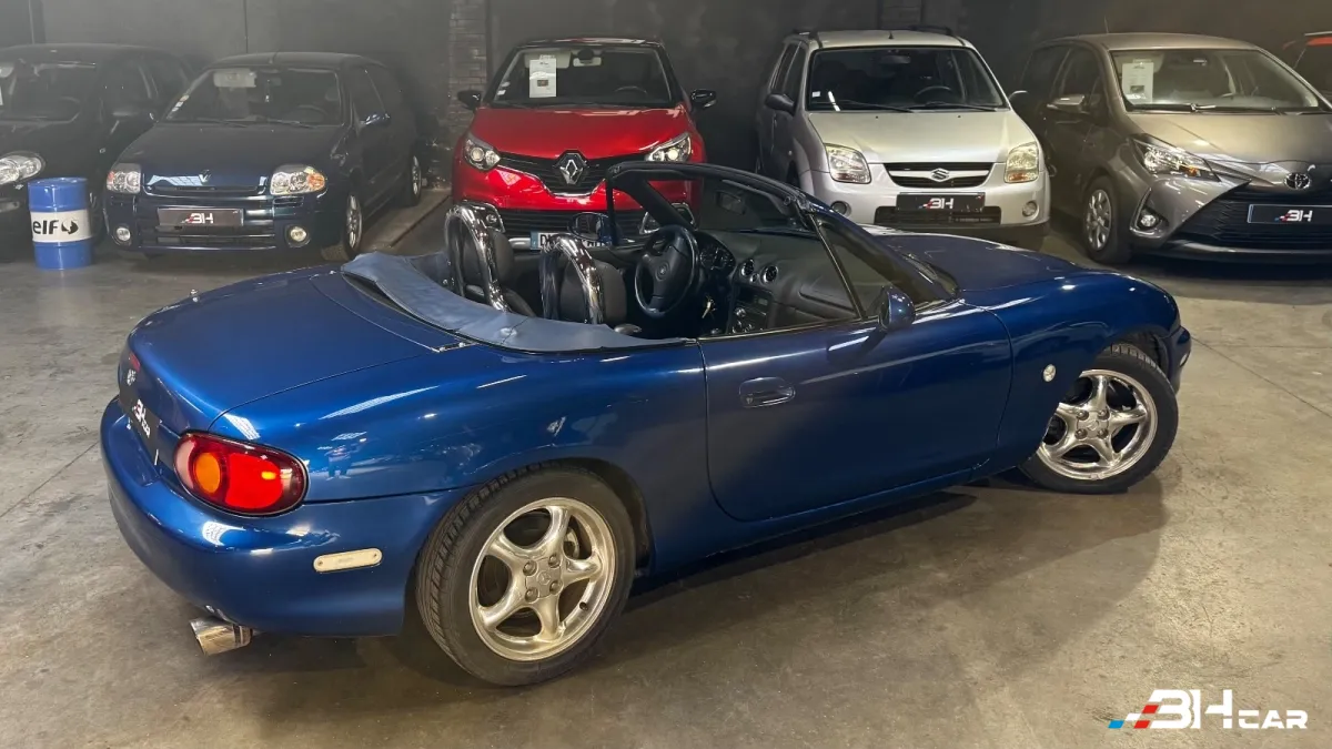 Mazda Mx5 - photo 11