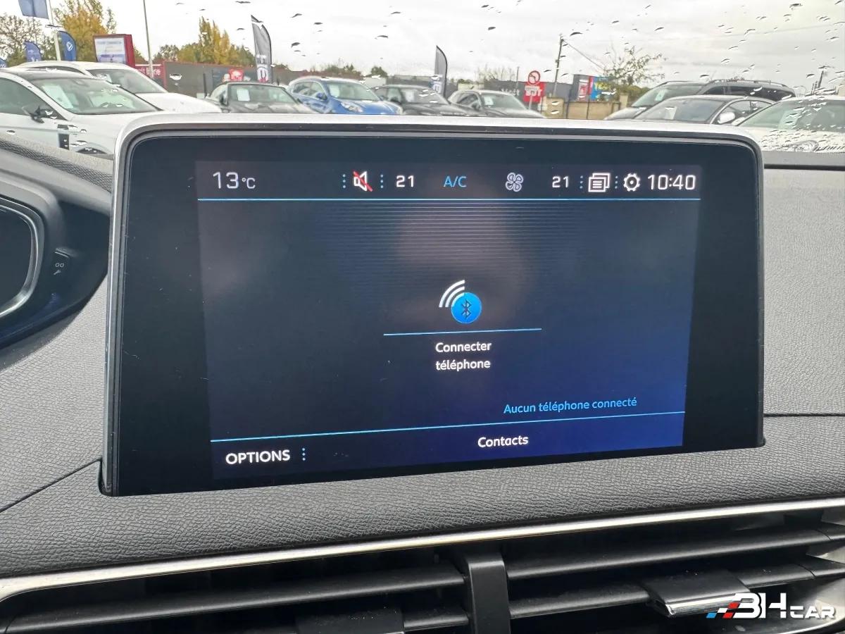 Aperçu indisponible de Peugeot 5008