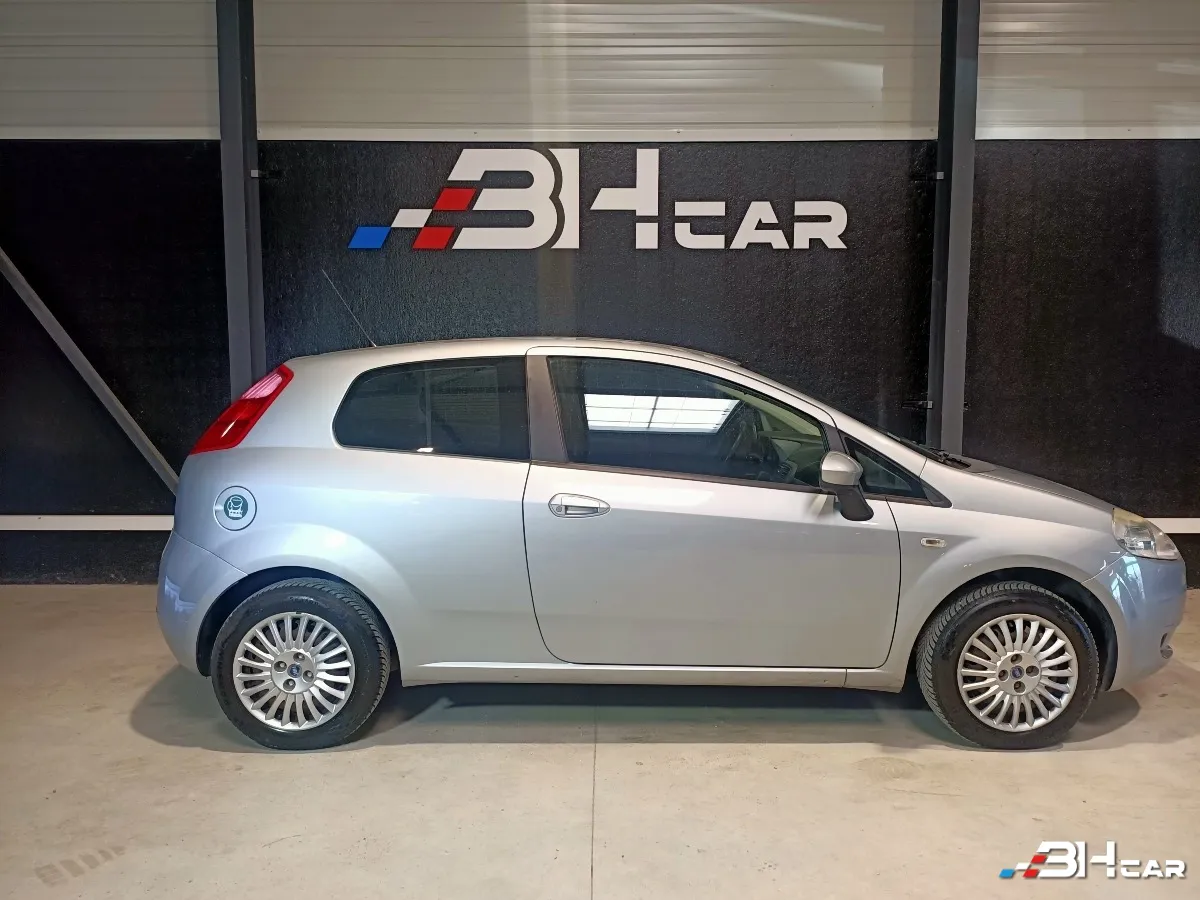 Fiat Grande Punto - photo 4
