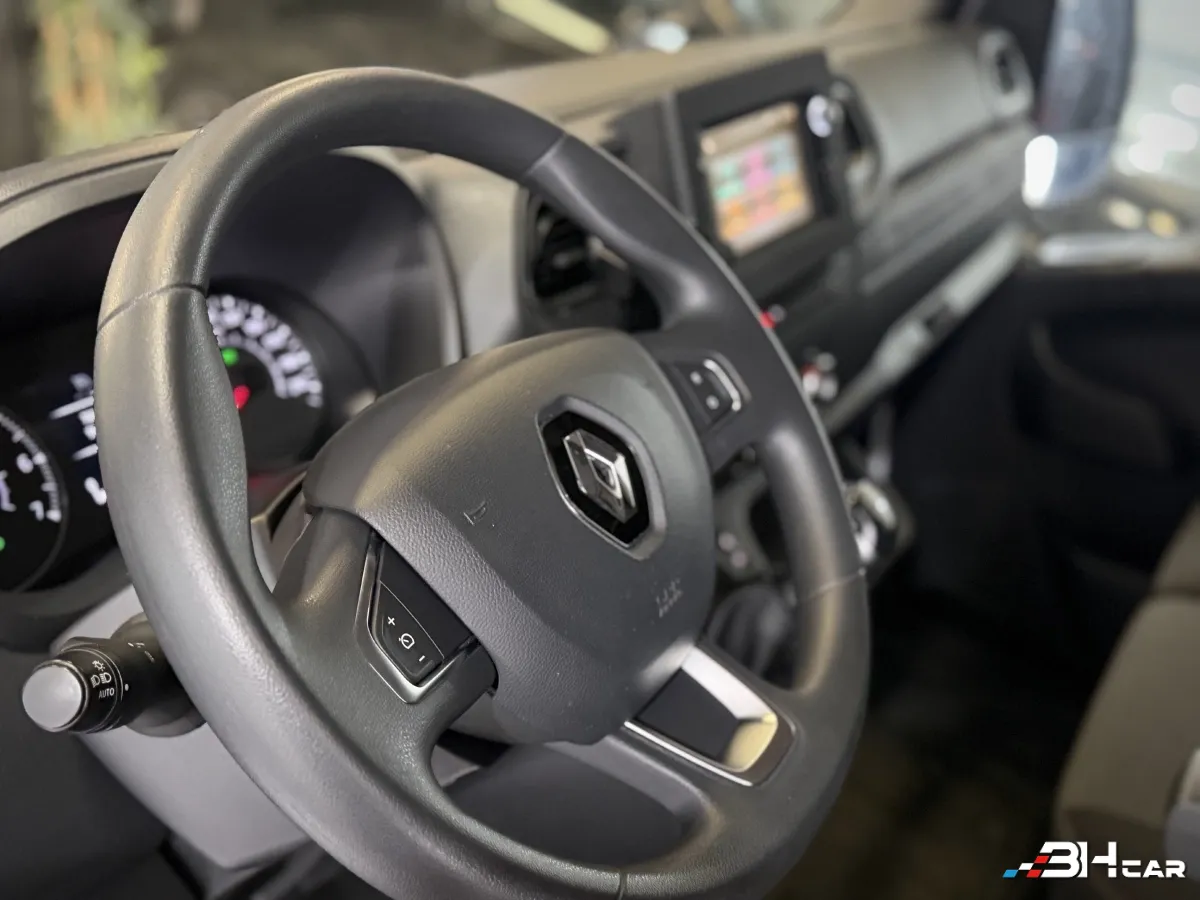Renault Master Vu - photo 14