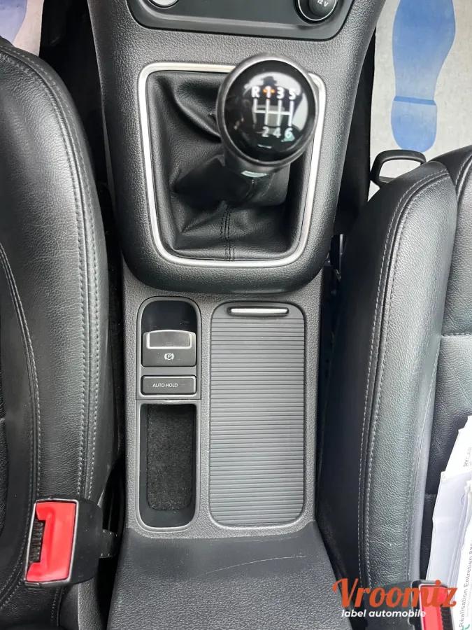 VOLKSWAGEN TIGUAN Phase 2 2.0 TDi BlueMotion 110 CH R LINE