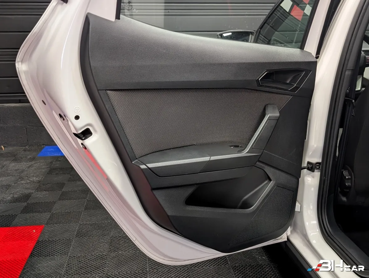Seat Arona - photo 23