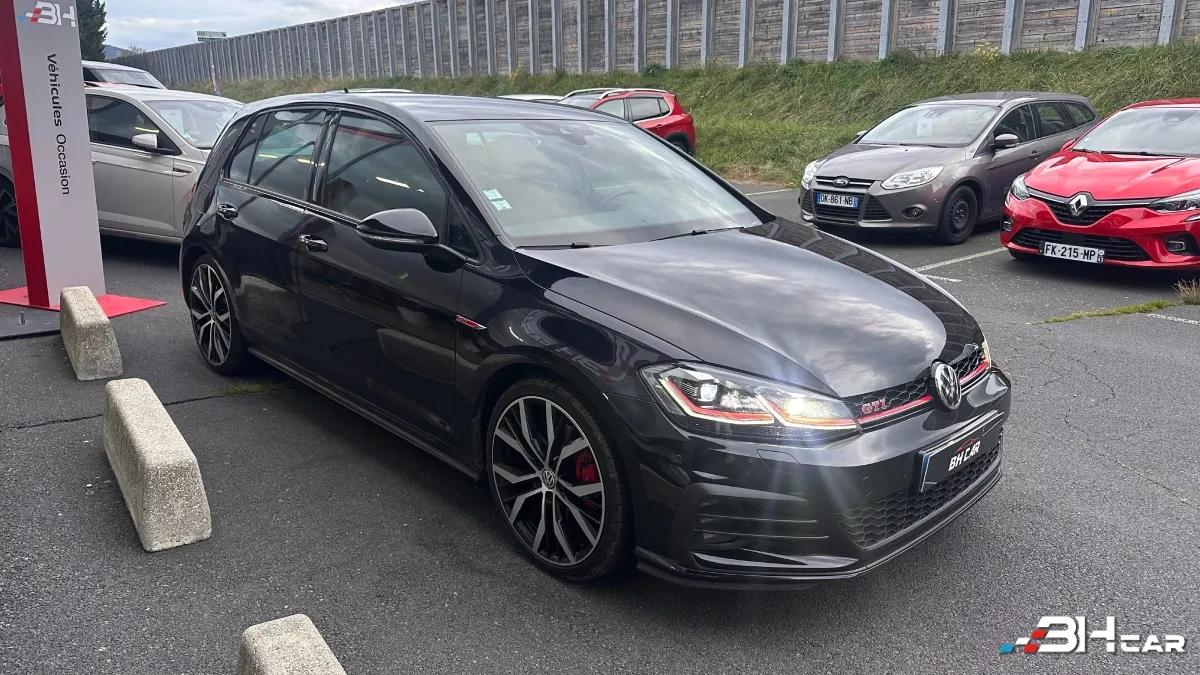 Aperçu indisponible de Volkswagen Golf