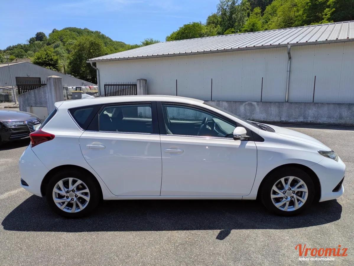 Toyota Auris 1.2 T 115 DYNAMIC