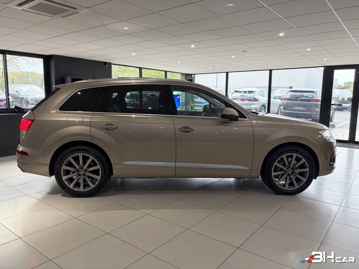 Audi Q7 - photo 4