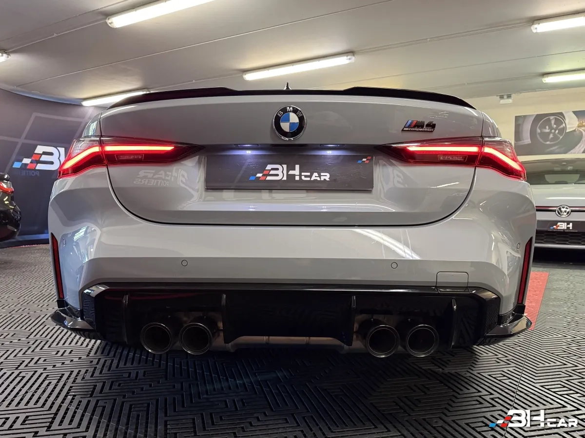 Bmw M4 - photo 7