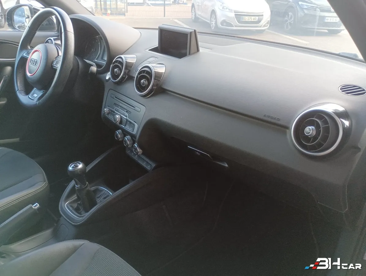 Audi A1 - photo 16