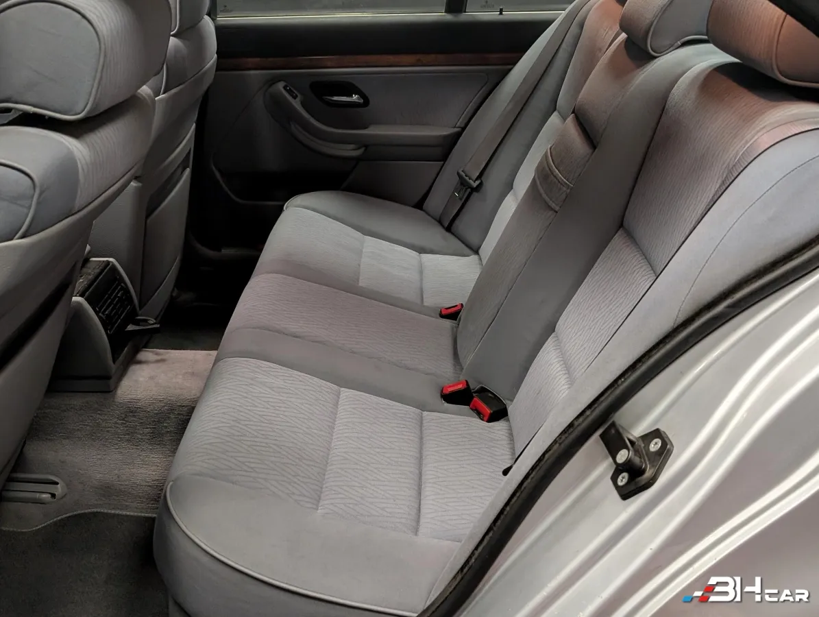 Bmw Serie 5 - photo 12