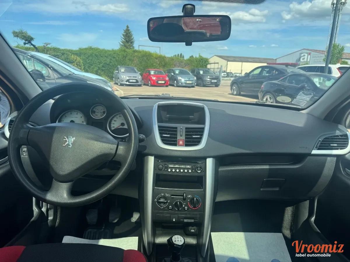 Peugeot 207 1.4 VTI 95 PREMIUM