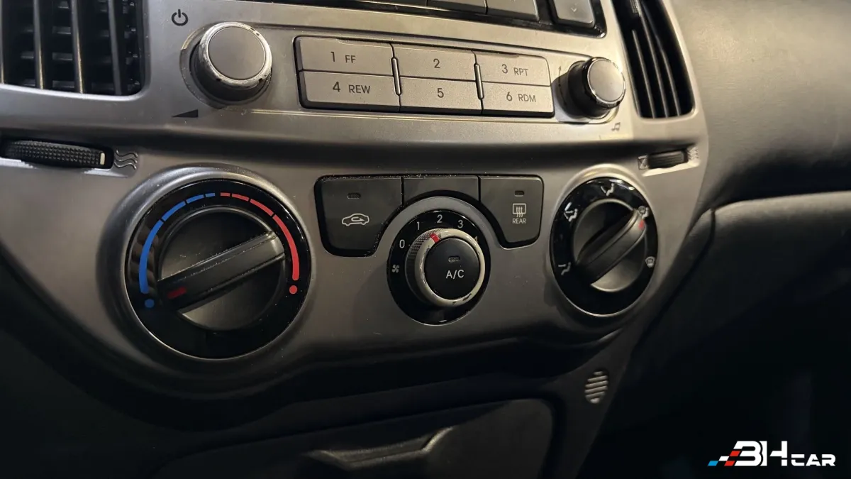 Hyundai I20 - photo 24