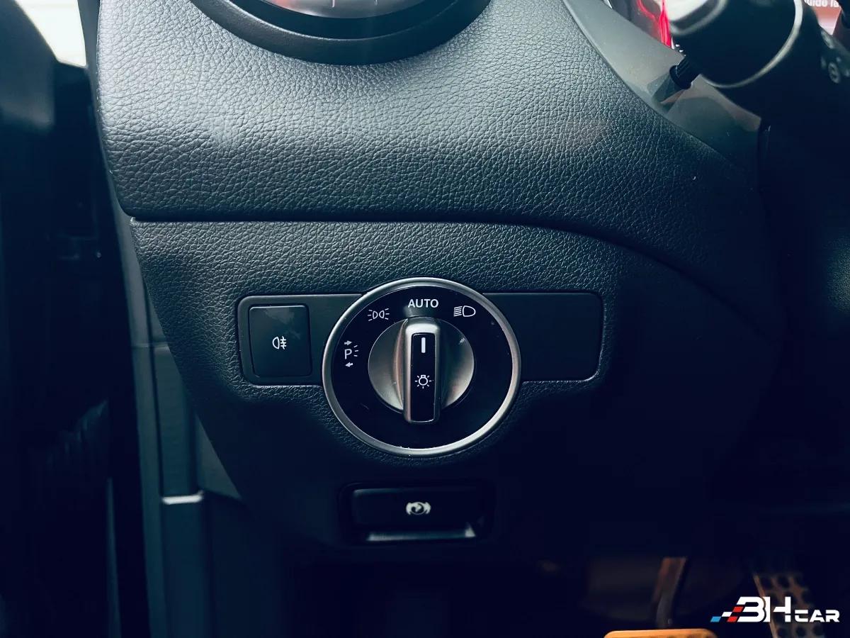 Aperçu indisponible de Mercedes-Benz CLASSE CLA