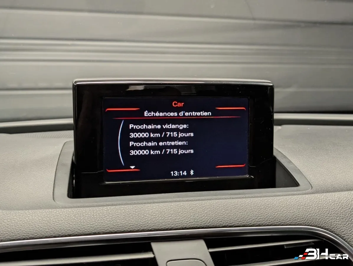 Audi Q3 - photo 15
