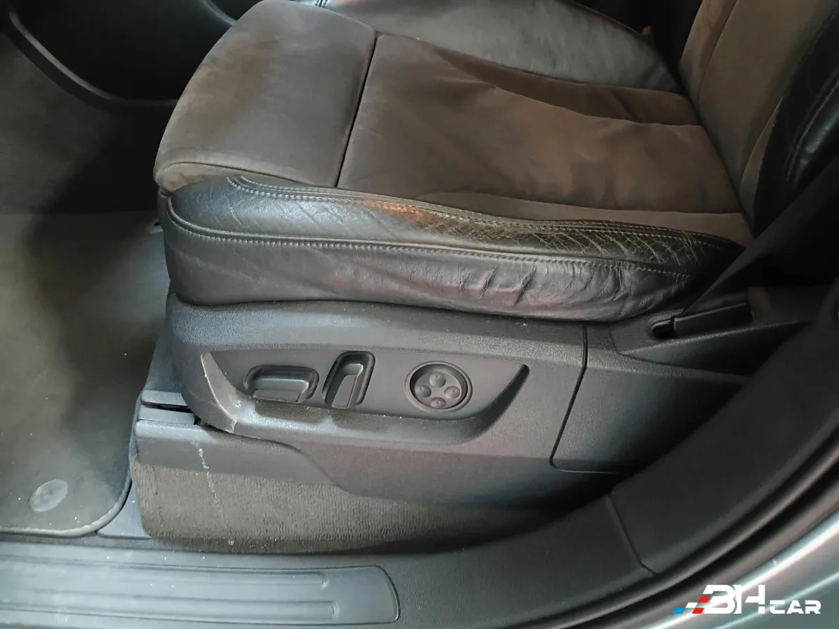 Audi Q7 - photo 16