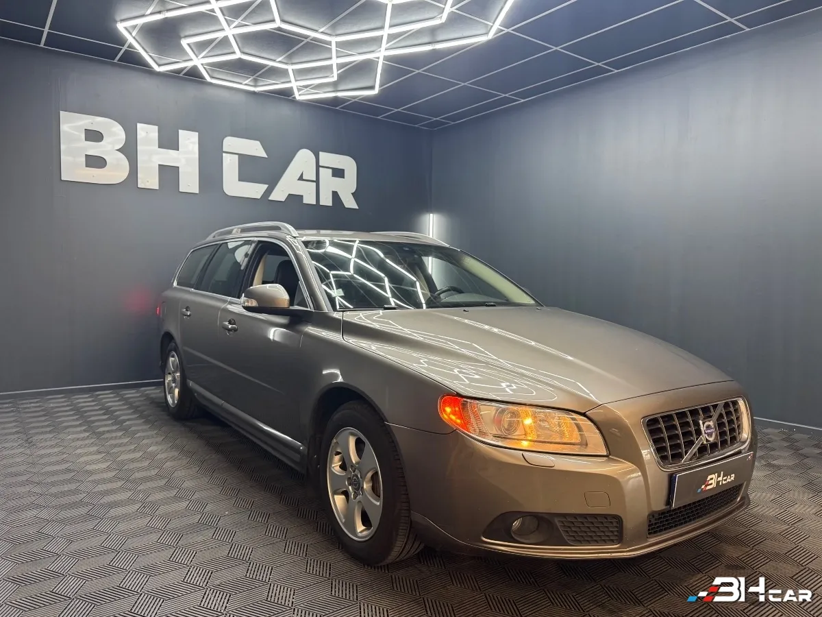 Volvo V70 - photo 7