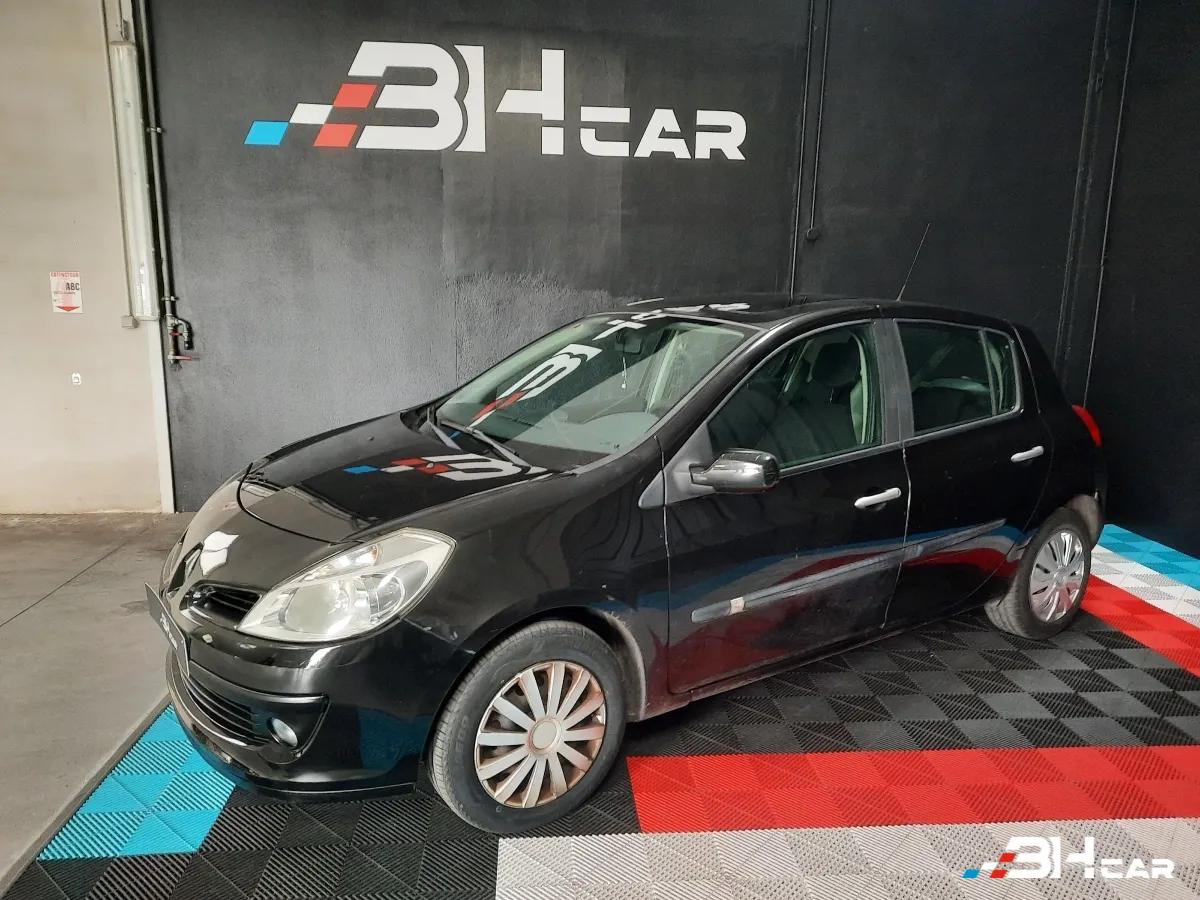 Image: Renault Clio 1.2 TCE 100 DYNAMIQUE