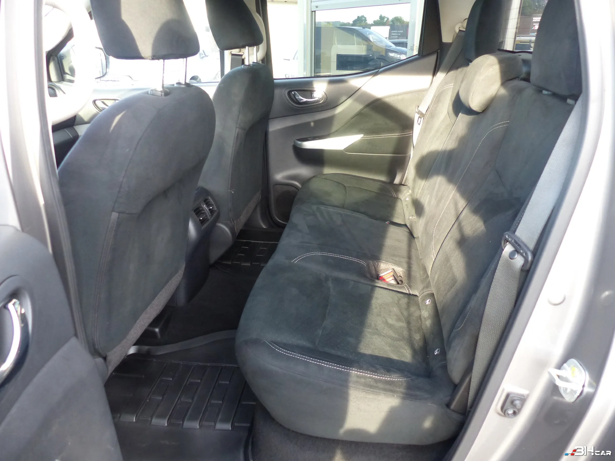 Nissan Np300 Navara - photo 15